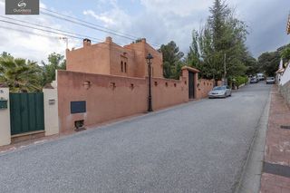 Chalet en venta en Alfacar