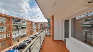 Piso en alquiler en Reyes Católicos en Alcalá de Henares