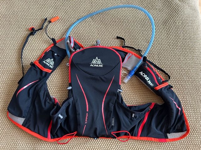 A ESTRENAR Mochila Trail Running 5L, talla. S/M