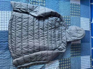 Chaqueta Nike gris acolchada