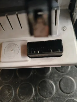 Pantalla Multifunción y sensor Renault Clio III