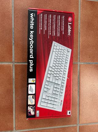 Teclado Labtec Blanco con Caja Original