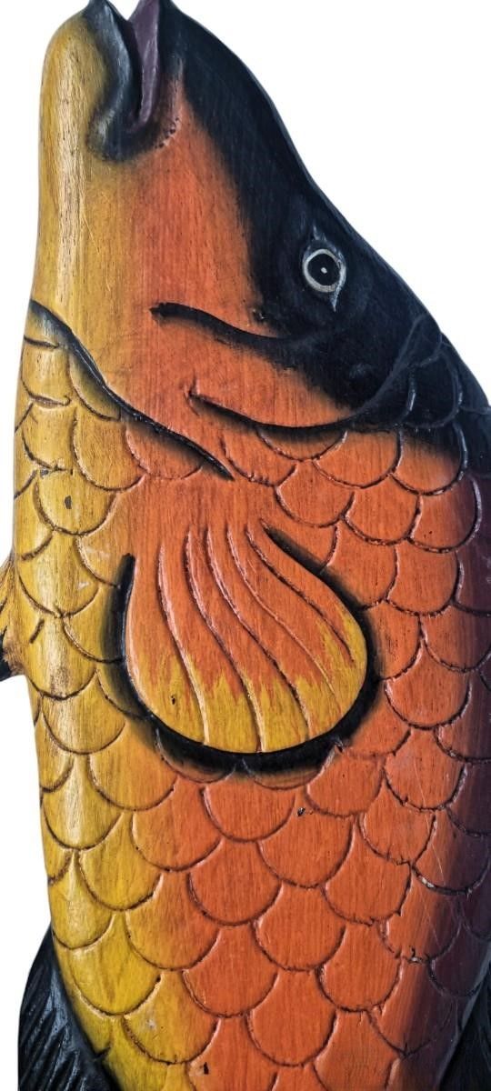 Pez de madera de palmera artesanal