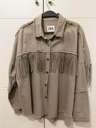 Sobrecamisa Zara Beige con Flecos