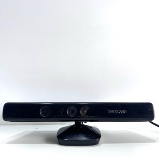 Xbox 360 Console + Kinect + controller+gioco+cavi
