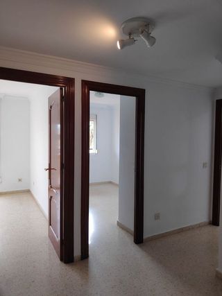 Piso en alquiler en Martín Carpena - Torre del Río en Málaga