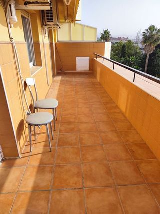 Piso en alquiler en Martín Carpena - Torre del Río en Málaga