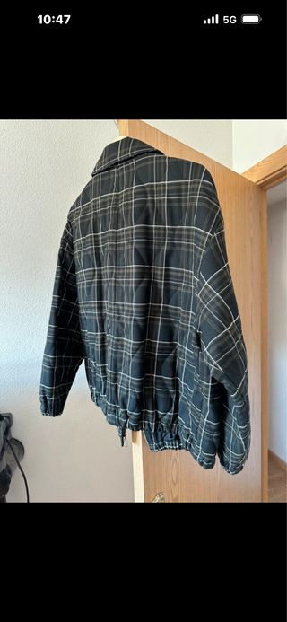 Cazadora Zara cuadros negra talla M