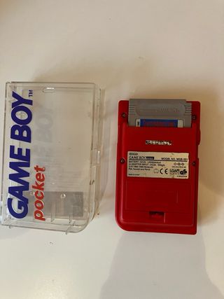 Game Boy Pocket Roja + Juego