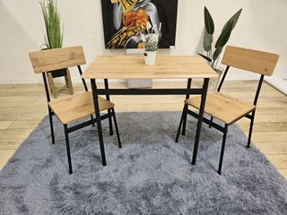 Mesa y 2 Sillas Forja y Madera