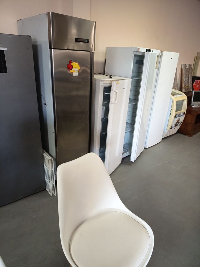 Vitrinas NUEVAS hosteleria frio y congelacion
