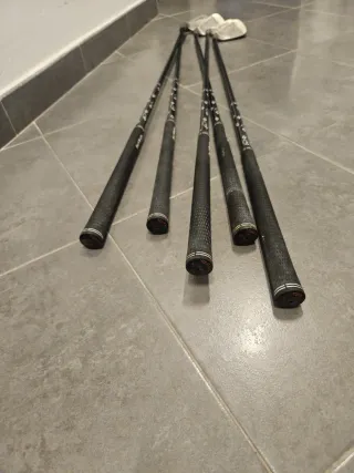 Juego Palos Golf PING  G 6,7,8,9,PW punto rojo.