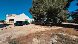 Casa adosada en venta en Albatera