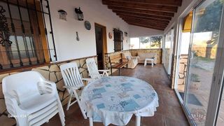 Chalet en alquiler en Iznate