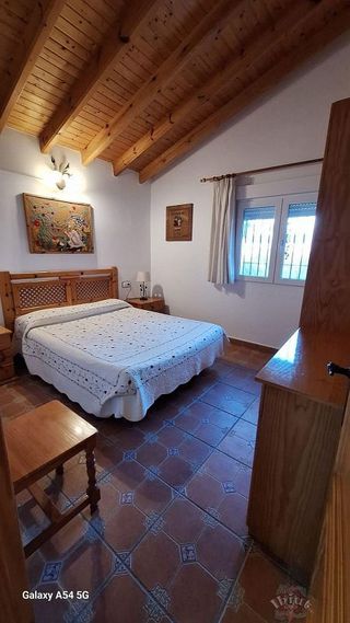 Chalet en alquiler en Iznate
