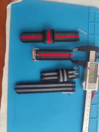 Correas de reloj Swatch (varios colores)