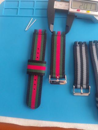 Correas de reloj Swatch (varios colores)
