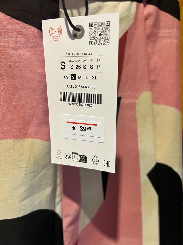 Falda Zara Estampada Midi