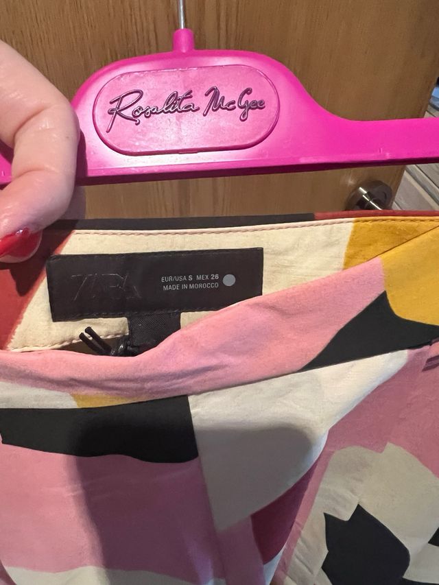 Falda Zara Estampada Midi