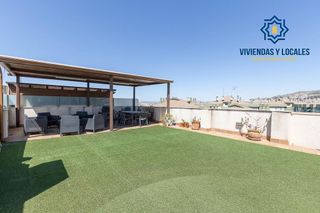 Piso en venta en Barrio de Zaidín en Granada