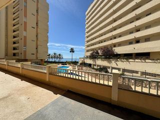 Piso en venta en Playa de la Fontanilla en Marbella