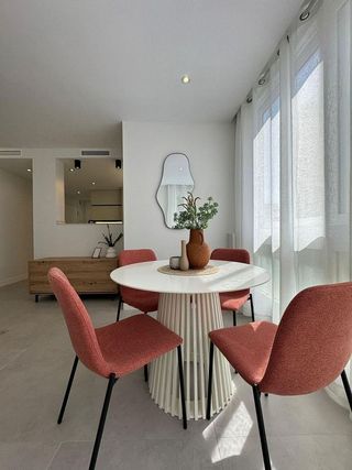 Piso en venta en Playa de la Fontanilla en Marbella