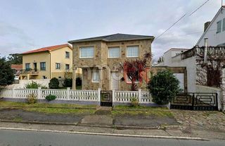 Chalet en venta en Maianca en Oleiros