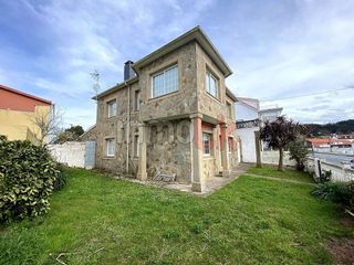 Chalet en venta en Maianca en Oleiros