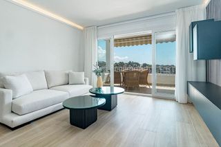 Ático en alquiler en Los Naranjos - Las Brisas en Marbella
