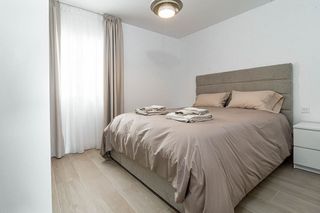 Ático en alquiler en Los Naranjos - Las Brisas en Marbella