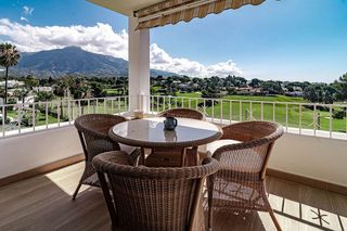 Ático en alquiler en Los Naranjos - Las Brisas en Marbella
