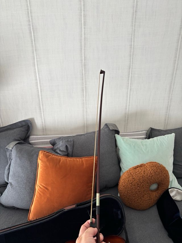 Violín 3/4 con estuche y arco