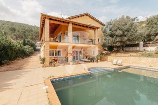 Chalet en venta en Carcaixent