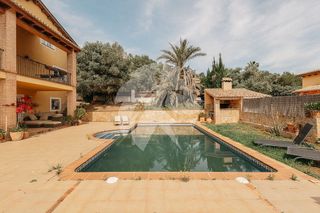 Chalet en venta en Carcaixent
