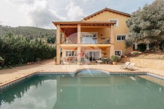 Chalet en venta en Carcaixent