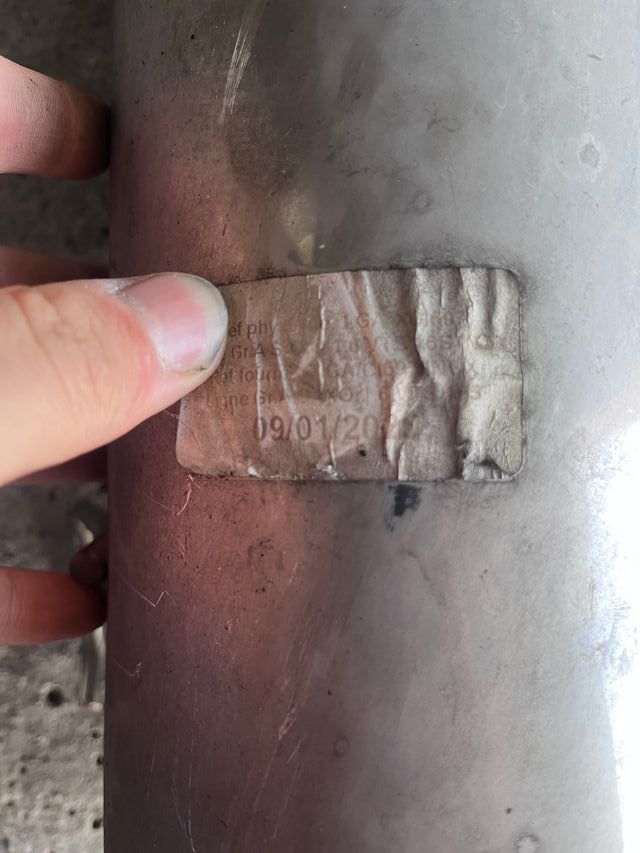 Línea escape Grupo A Saxo 106