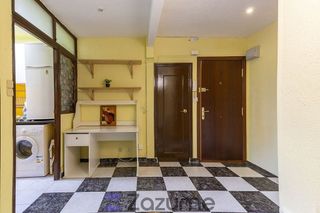 Piso en alquiler en Valdeacederas en Madrid