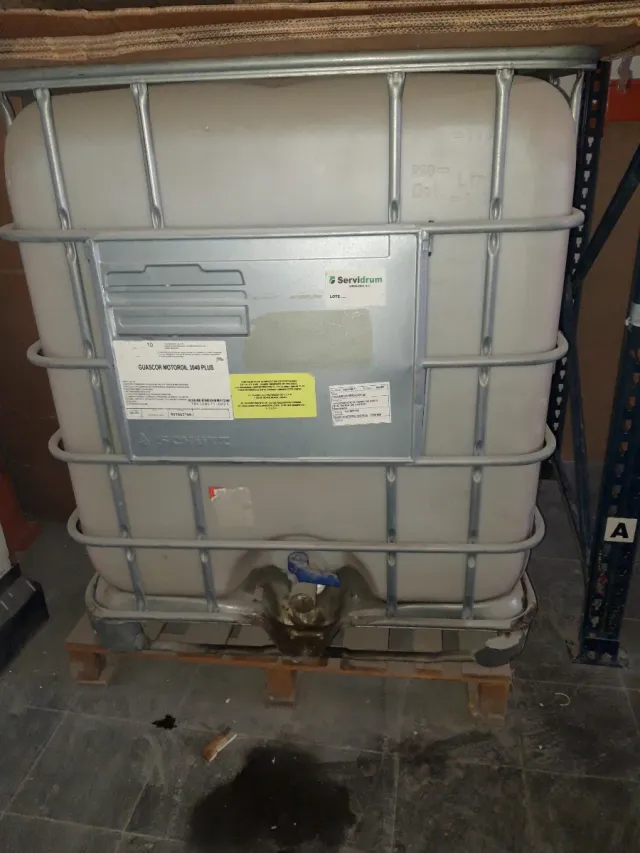 Cuba Plástico 1000L Buen Estado