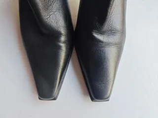 Botas curtes de pell en perfecte estat. Número 37