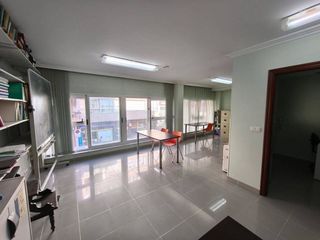 Local comercial en alquiler en Lalín