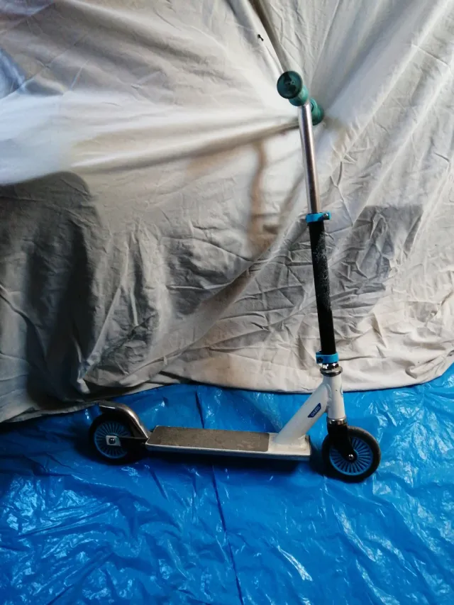 Patinete infantil Oxelo blanco y azul