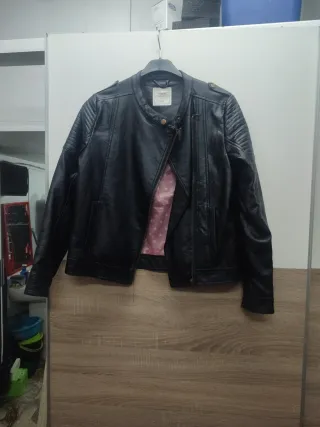 Chaqueta efecto piel 13/14 años