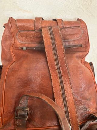 Macuto expedición cuero marrón