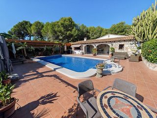 Chalet en venta en Gata de Gorgos