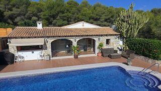 Chalet en venta en Gata de Gorgos