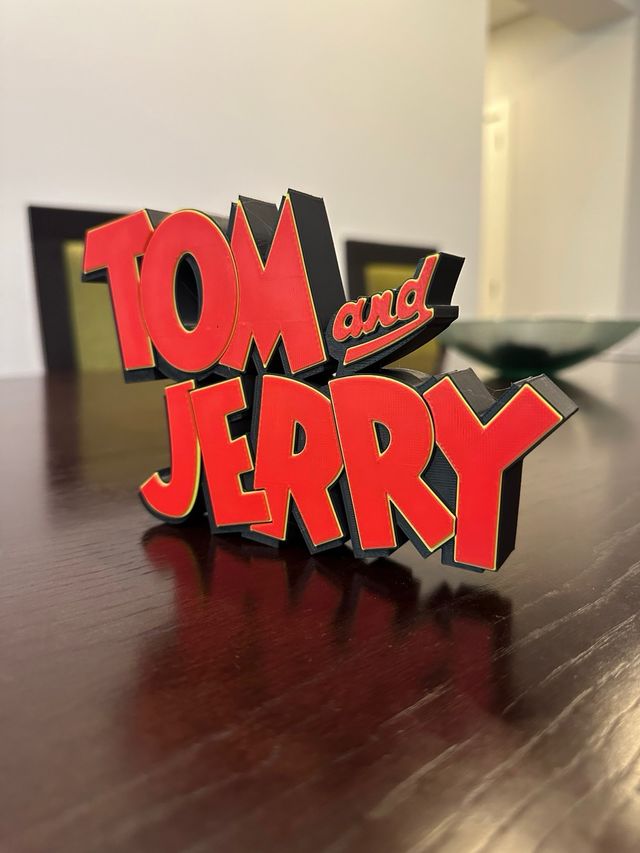 Logotipo 3D Tom & Jerry