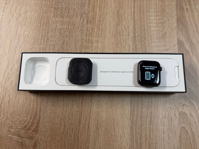 Apple Watch Serie 5 Negro/Plata aluminio 44 mm