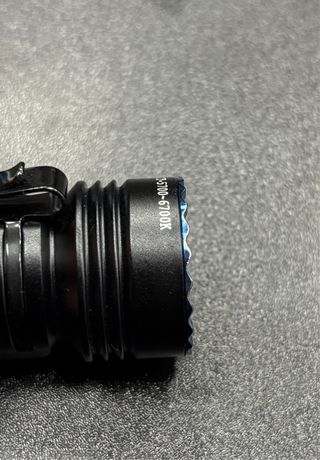 Linterna Olight Seeker 4 Mini