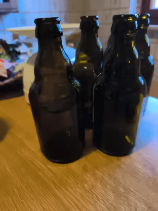 Bottiglie da birra in vetro scuro