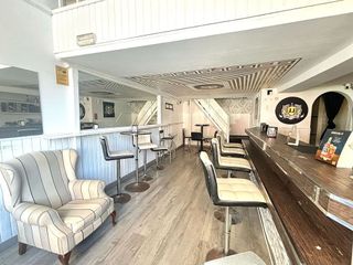 Local comercial en venta en Muriedas en Camargo